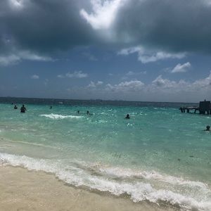 Meet your Posher, Marissa